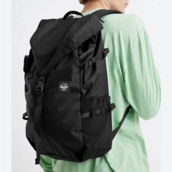 barlow backpack large herschel internal storage pockets and a custom rain cover. Herschel Supply Company | Bags